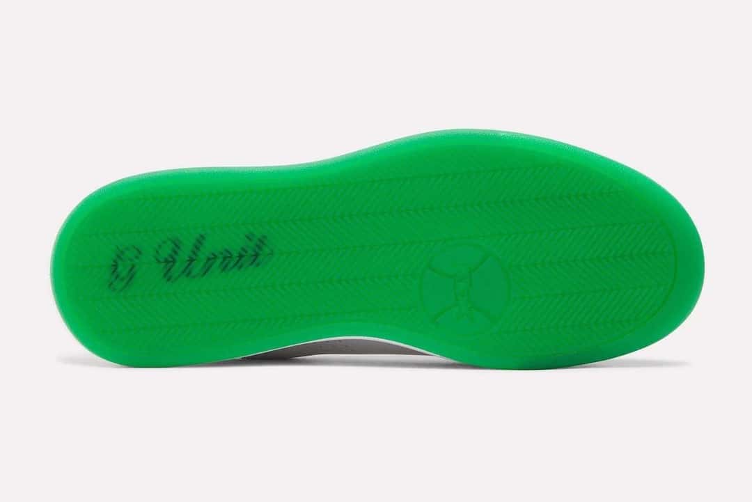 Suela verde de la Reebok G-Unit G6 White/Green, con la firma G Unit en cursiva