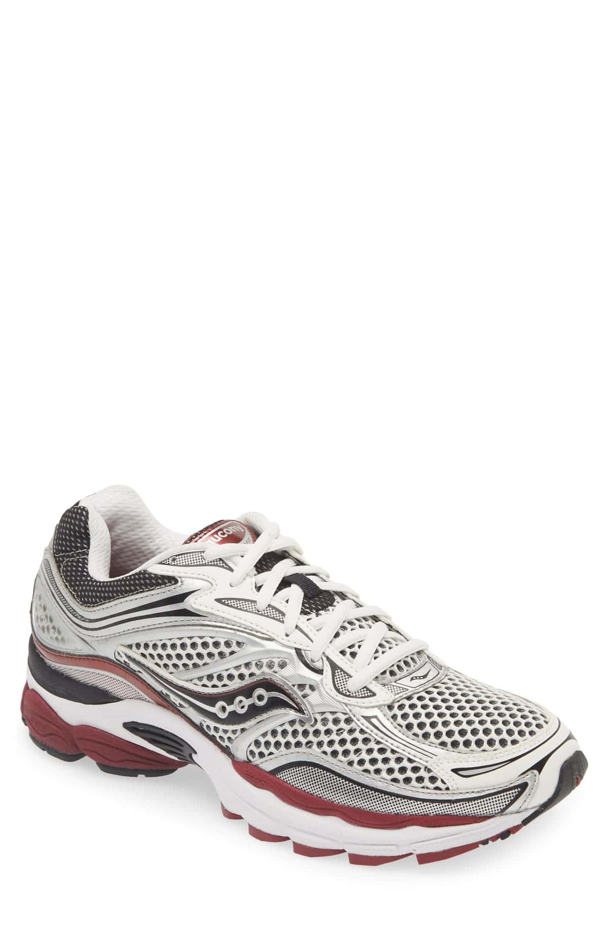 Zapatilla Saucony ProGrid Omni 9 de malla blanca con refuerzos plateados y negros y mediasuela con detalles rojo vino