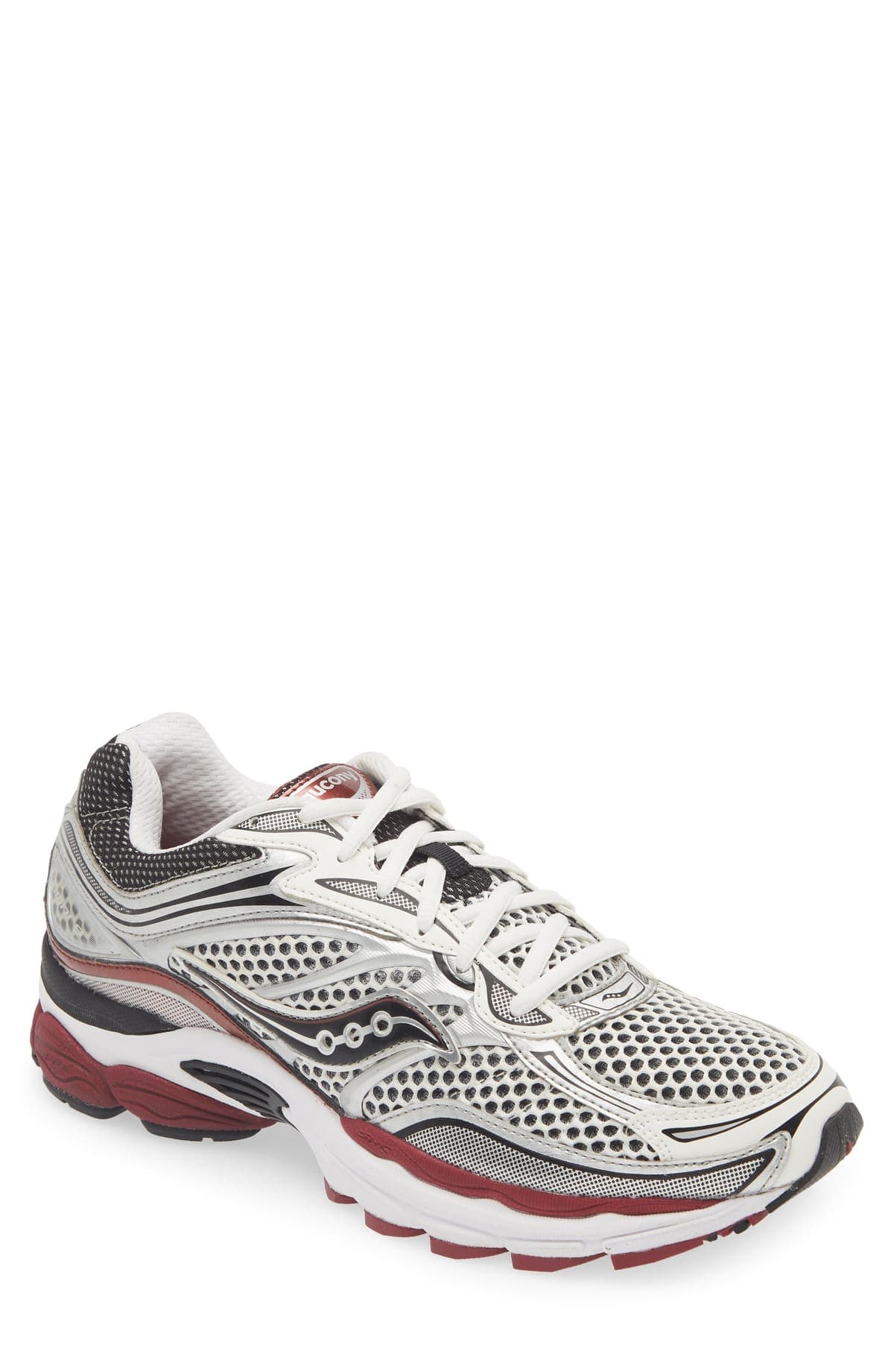Zapatilla Saucony ProGrid Omni 9 de malla blanca con refuerzos plateados y negros y mediasuela con detalles rojo vino